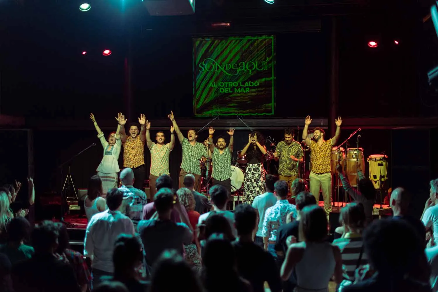 Son de Aqui live finale at Al Otro Lado del Mar release concert